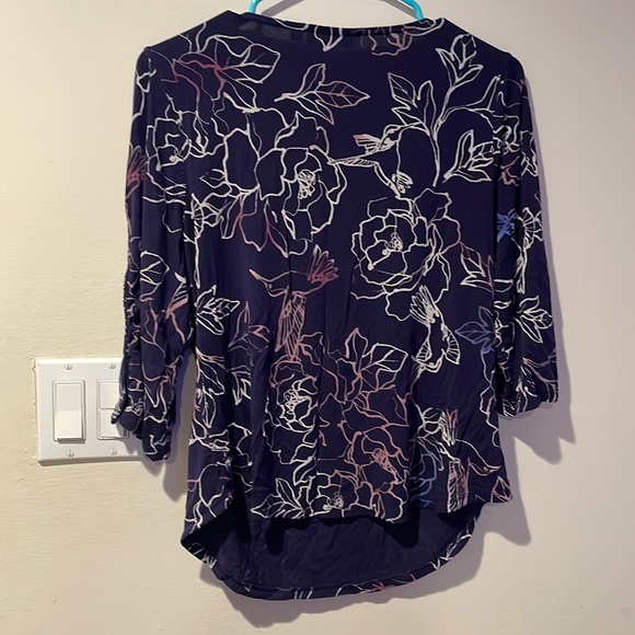Purple Apt. 9 floral bird top 3/4 sleeves - Picture 3 of 4